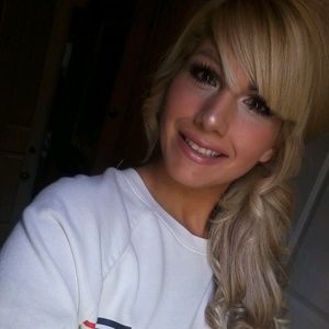 Meet your Posher, Sara